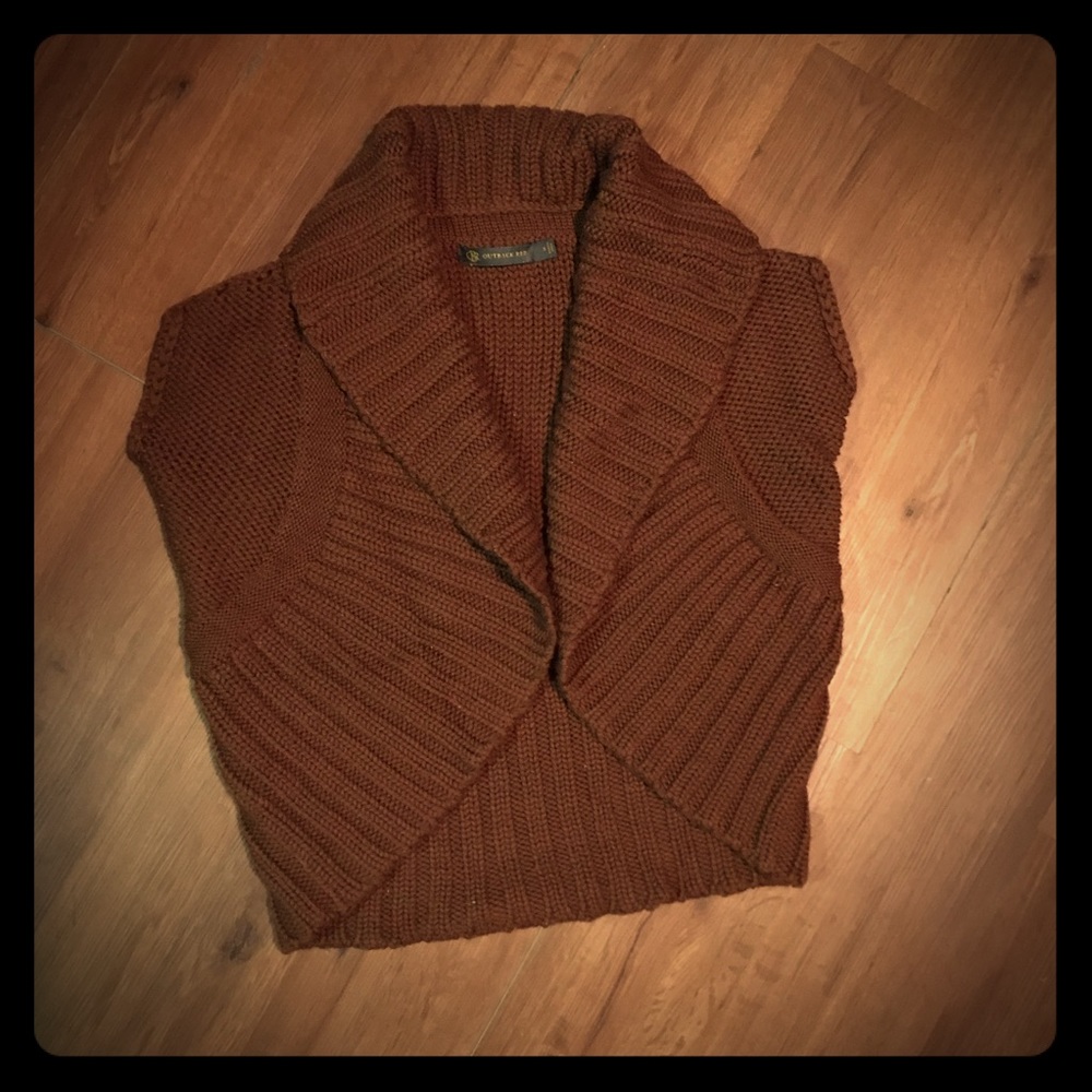 Brown sweater